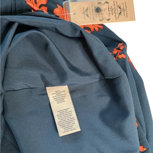 NWT Nanette Lepore Pleated Dress - Picture 5 of 7